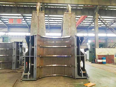 Trolley lifting fixture