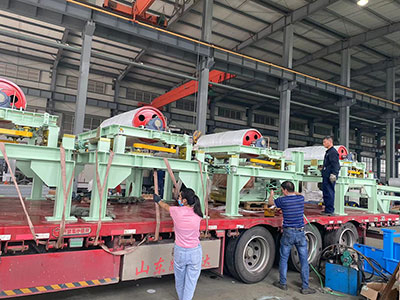 Deviation correction roll shipping