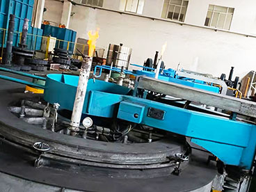 Heat treatment equipment